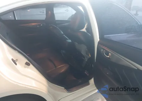 2018 Infiniti Q50 3.0T Red Sport 400 z USA, uszkodzony, nr VIN JN1FV7AR5JM480535